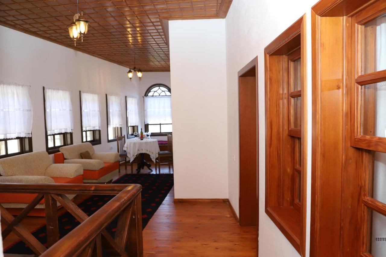 Villa Athina In Berat Castle - Since 1741 מראה חיצוני תמונה