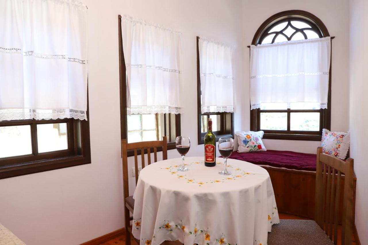 Villa Athina In Berat Castle - Since 1741 מראה חיצוני תמונה