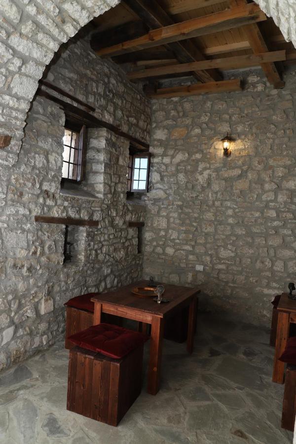 Villa Athina In Berat Castle - Since 1741 מראה חיצוני תמונה